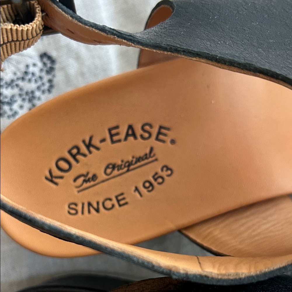 Kork-Ease Black Leather Open-Toe Sandals - Picture 3 of 5